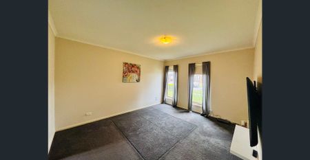 Perfect family home in great location!! - Photo 2