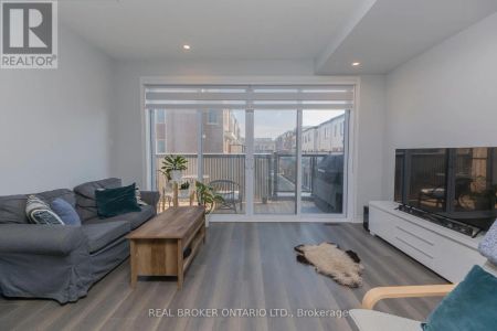 1434 HEMLOCK ROAD - Photo 2