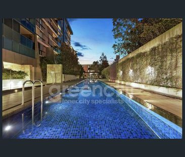 1 Sterling Cct, Camperdown, NSW 2050 - Photo 1