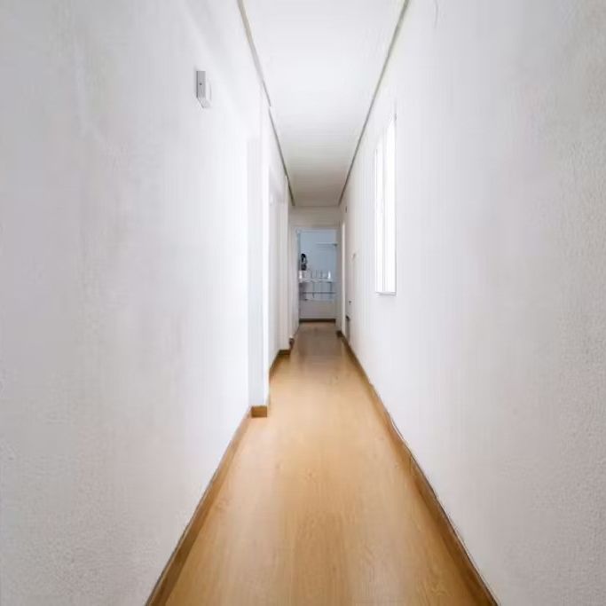 Carrer dels Sants Just i Pastor, Valencia, Valencian Community 46021 - Photo 1