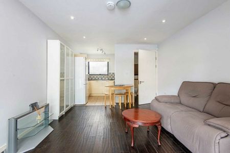 City Road, Islington, EC1V - Photo 2