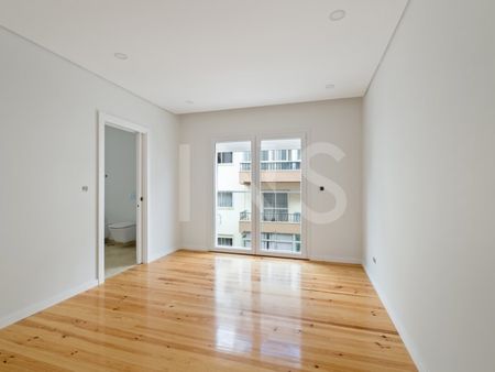 Apartamento T4 em Lisboa - Photo 4