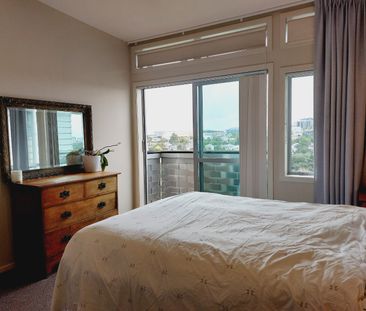 Light-Filled Two-Bedroom Apartment with Stunning Views & Unbeatable... - Photo 2