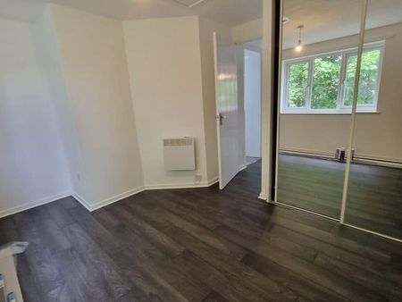 Upton Street, Tredworth - Photo 3