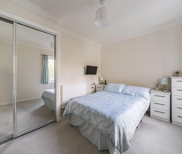 Kings Lodge, Maidstone - Photo 4