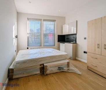 Studio to rent - Photo 1