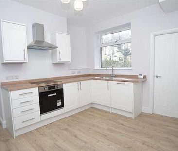 Fourlands Road, Idle, Bradford, BD10 - Photo 3