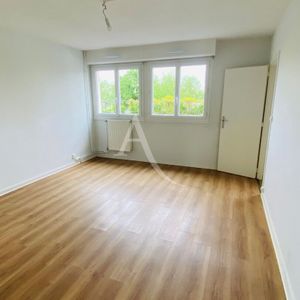 Location Appartement 3 pièces 58m² - Photo 2