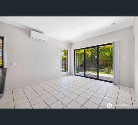 24 Lavender Street, Springfield Lakes, Qld 4300 - Photo 5
