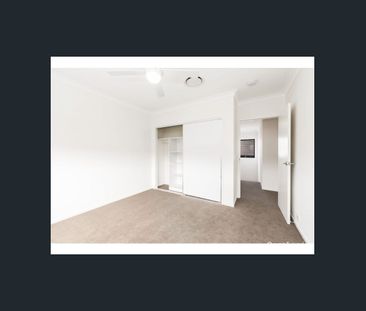 Exceptional Family Home Available for Rent!! For Inspection, Reques... - Photo 2