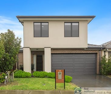 Beautifully Presented 4 Bedroom Family Home - Photo 4