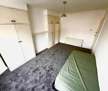 1 bedroom semi-detached house to rent - Photo 6