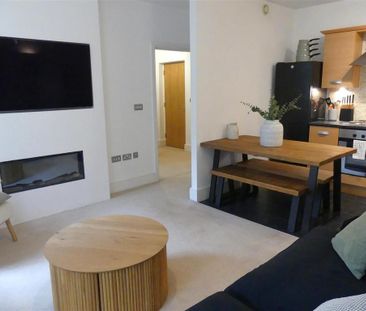 2 bedroom apartment to rent - Photo 1