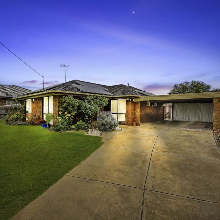 THIS PROPERTY FEATURES: - Photo 1