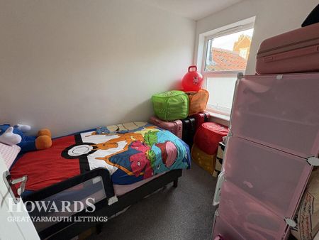 2 bedroom terraced house to rent - Photo 4