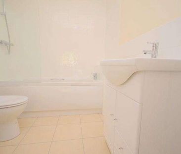 Fen Farm Mews, Fen Lane, North Ockendon, RM14 - Photo 4