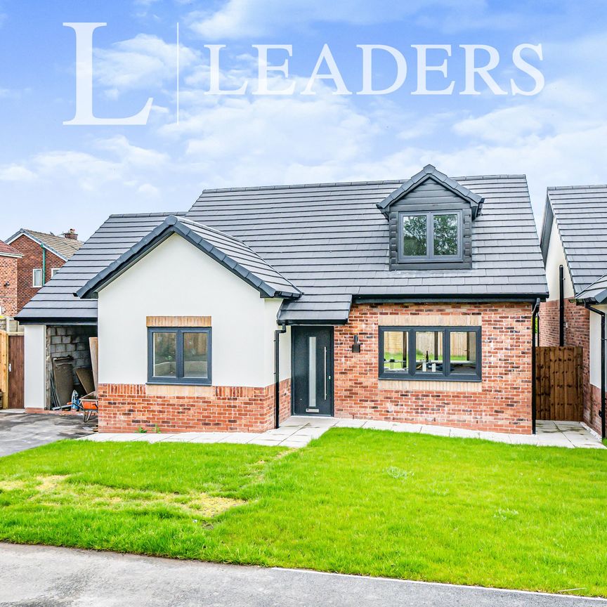4 bedroom semi-detached to rent Warrington road - Photo 1