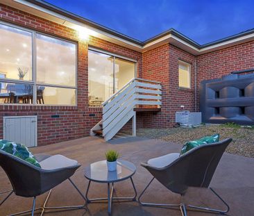 2/10 Wilsons Lane, Lilydale - Photo 1