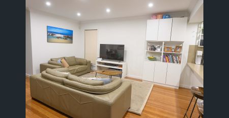 Bayswood Beauty! - Photo 2