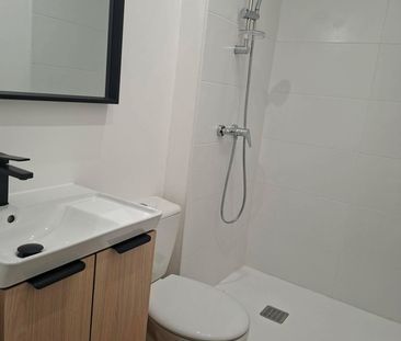 Location Appartement 1 pièce 22m² NIMES 30000 - Photo 5
