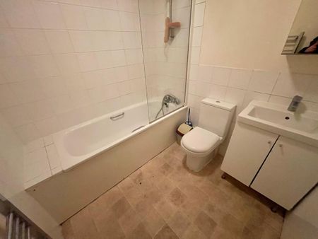 1 bedroom apartment to rent - Photo 3