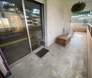 Location Appartement 2 pièces 47m² LE CANNET 06110 - Photo 6