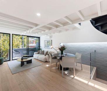Unique, Light-Filled Sanctuary in the Heart of Carlton - Photo 6