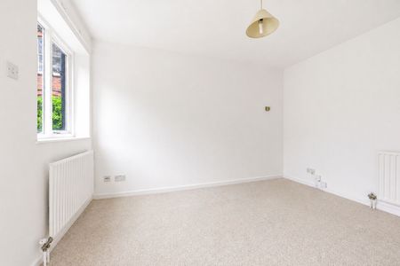 Available unfurnished from 11/05/2026 - Photo 3