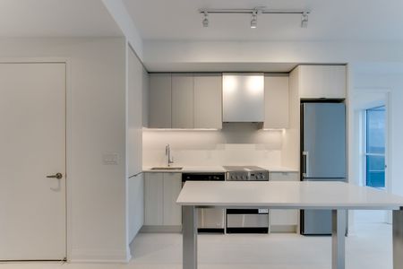 For Lease - 10 Gibbs Road Unit# 1006, Toronto, Ontario - Photo 5