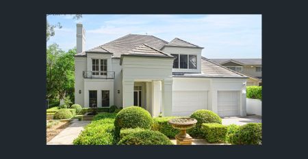 5-Bedroom House for Rent - Photo 4