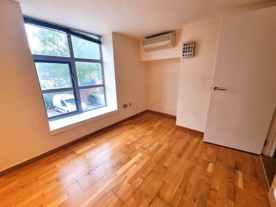 3 bedroom flat to rent - Photo 1