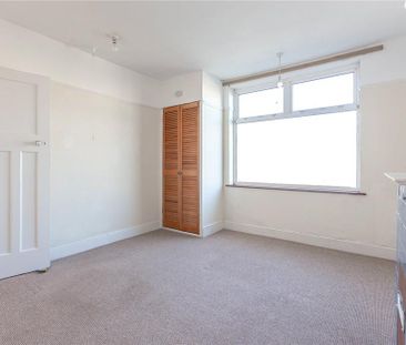 4 bedroom terraced house to rent - Photo 4