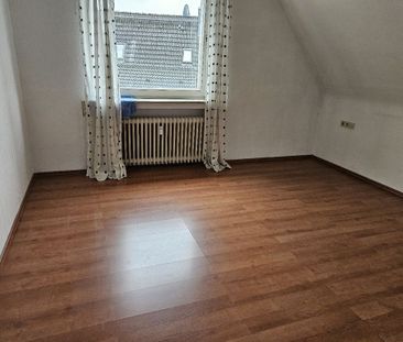 Gemütliche Dachgeschosswohnung mit ca. 75 m² Wohnfläche und 3 Zimmern - Foto 3