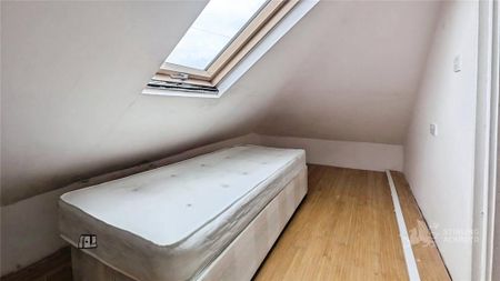 5 bedroom detached house to rent - Photo 5