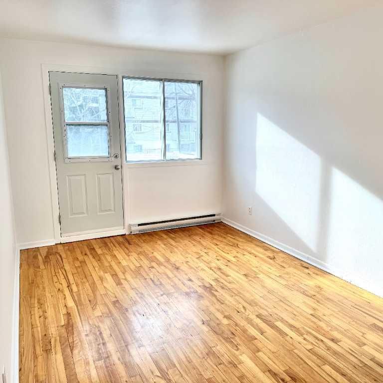 4 1/2 à louer , Anjou, Montréal, 1450,00/m - Photo 1