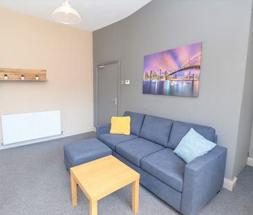 Room in a Shared House, Nona St, M6 - Photo 2