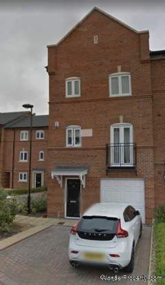 4 bedroom property to rent in Warrington - Photo 2