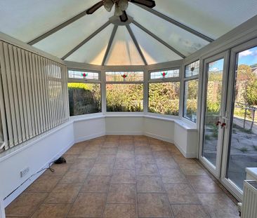 4 bedroom semi-detached house to rent - Photo 1