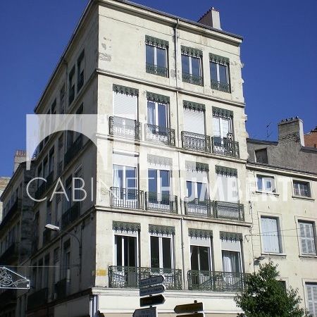 Location Appartement 4 pièces 76m² ST ETIENNE 42000 - Photo 1
