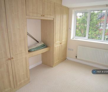 3 bedroom detached house to rent - Photo 3