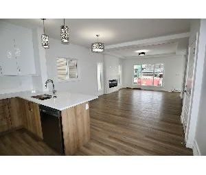 3 Bed 2.5 Bath Double Garage Fort Saskatchewan For Rent - Photo 6