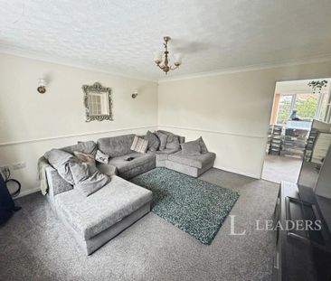 3 bedroom semi-detached house to rent - Photo 1