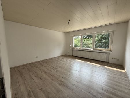 Crange: Erstbezug nach Sanierung| 4,5-Zimmer-Wohnung mit ca. 109 m² - Photo 2