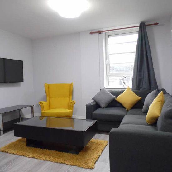 Sauchiehall Street - Photo 1