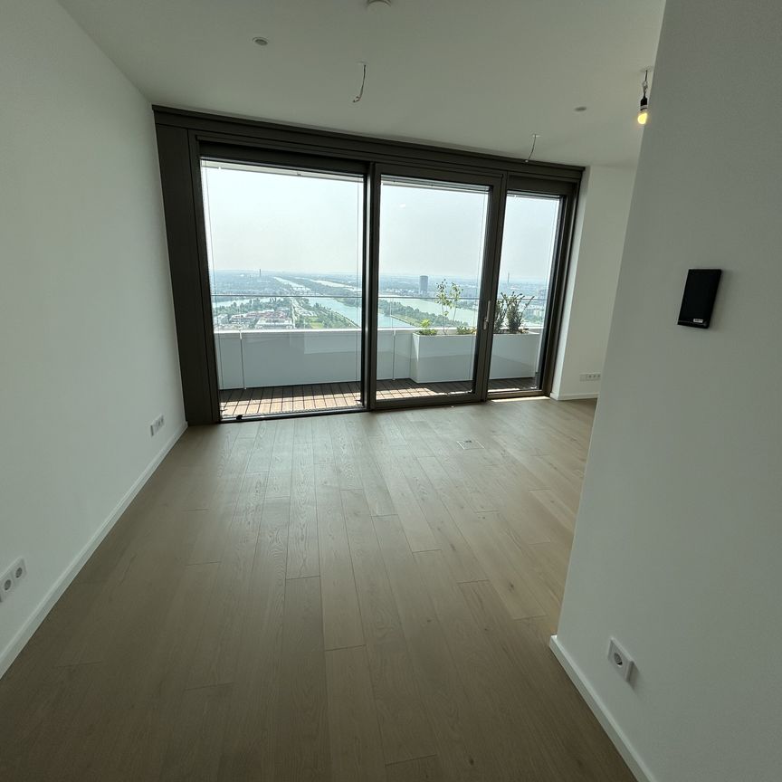 Wohnen auf höchstem Niveau! Pool, Sauna, Gym inklusive! - Foto 1