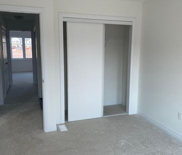 For Lease - 148 Port Crescent, Welland, Ontario - Photo 5