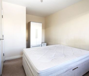 Brunswick Court, Leeds City Centre, LS2 7SA - Photo 3