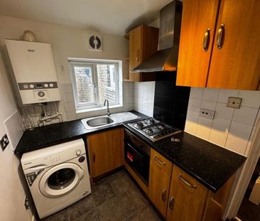 Montagu Road, London - Photo 5