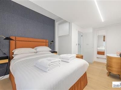 Winchester Street, SW1V - Photo 2