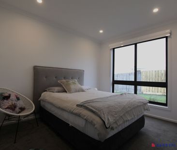 Modern home is San Remo - Photo 4